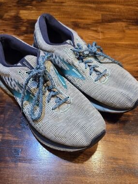 Brooks Ghost 13 Women's Running Shoes Size 10 B (Medium) Gray/Green Activewear